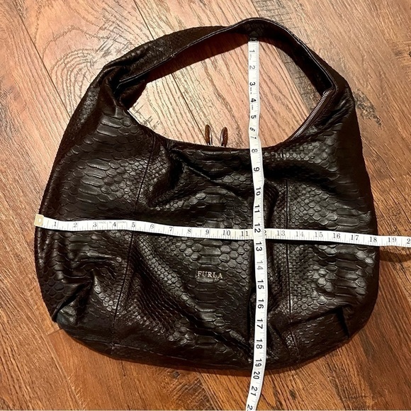 FURLA Elizabeth hobo snake embossed leather bag - Picture 4 of 13